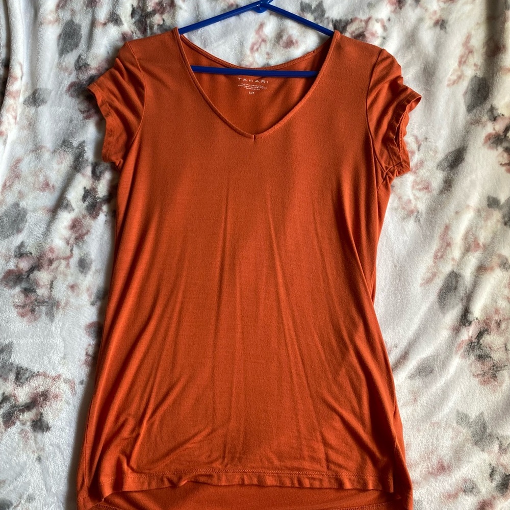 Tahari Orange Cap Sleeve Fitted Tee